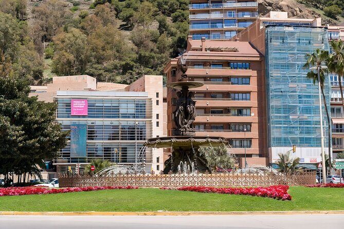 Málagas Historic Heart: A Cultural Walking Tour - Exploring Málaga’s Historic Core: What to Expect