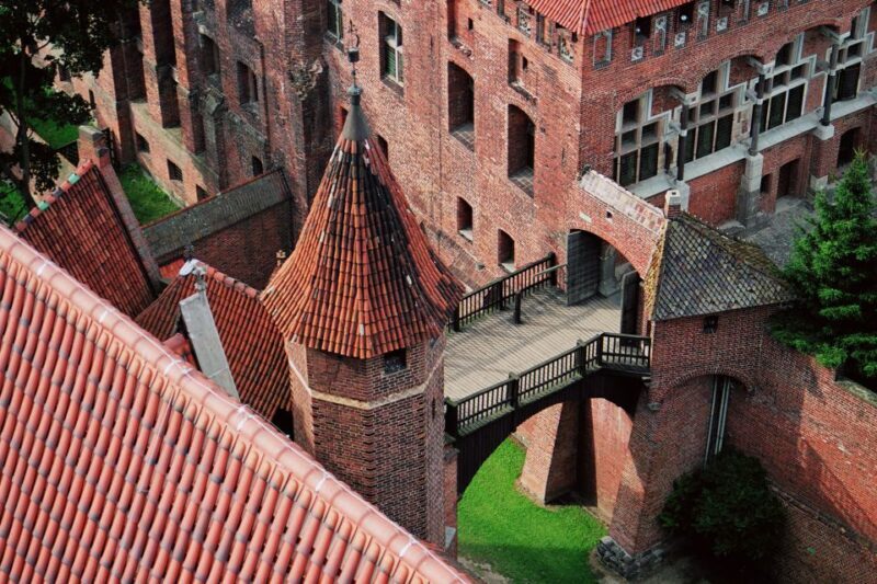Malbork Castle Half Day Private Tour - Exploring Malbork Castle: A Half-Day Private Tour from Gdansk