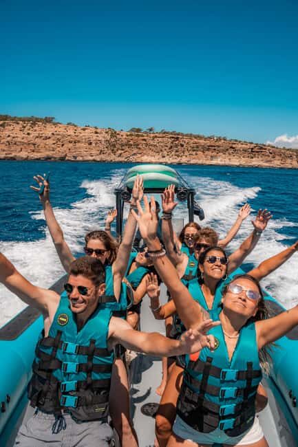 Mallorca: 2h speedboat tour, visit caves, cliffs and snorkel - Exploring Mallorca by Speedboat: An Authentic, Action-Packed Experience