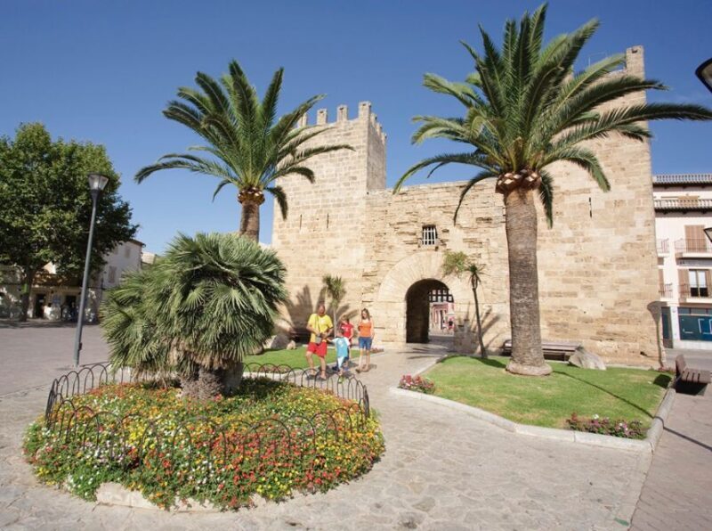 Mallorca: Alcudia Old Town, Market, and Formentor Beach - FAQ