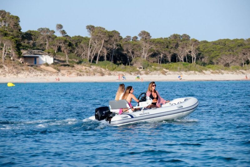 Mallorca. Boat Rental . Dare to explore - The Sum Up: Who Will Find This Tour Most Rewarding?