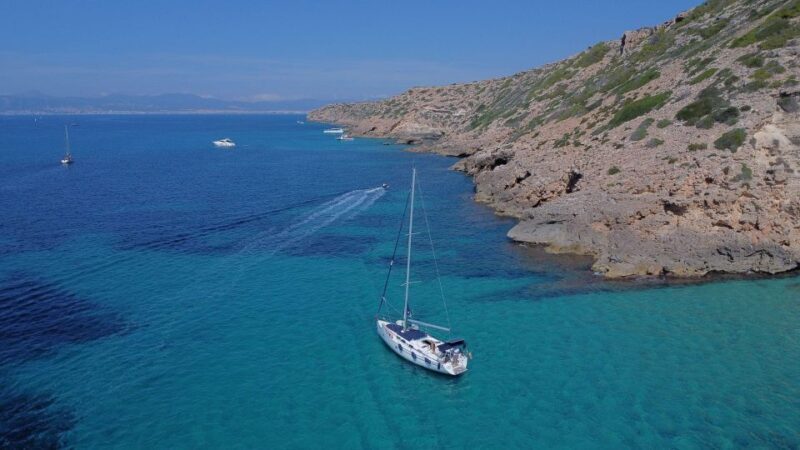 Mallorca Boat Tour with Swim, Cliff Food, & Drinks - FAQ