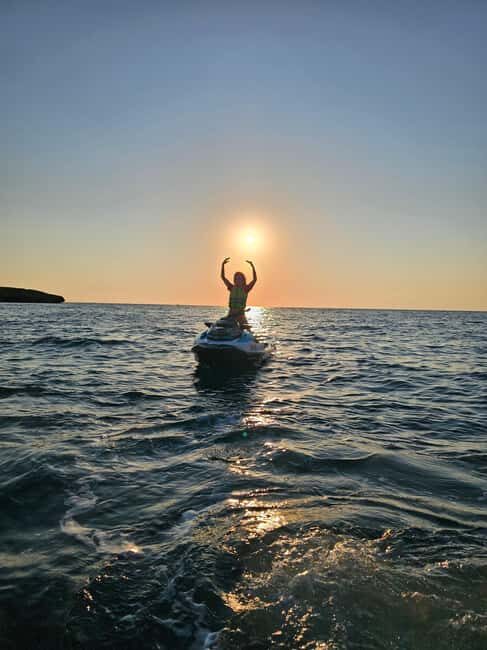 MALLORCA: CALA D'OR JET SKI TOUR, SUNRISE OR SUNSET - Discovering Mallorca’s Cala dOr on a Jet Ski