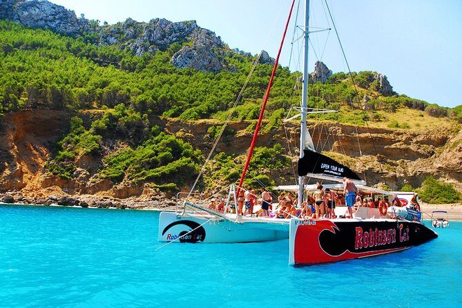 Mallorca Catamaran Tour in the Bay of Pollensa - Starting Point and Ease of Access