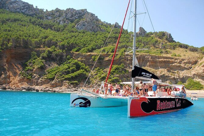 Mallorca Catamaran Tour in the Bay of Pollensa - Relaxing and Returning