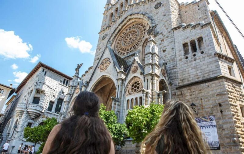 Mallorca: Exclusive Soller Train and Tram Half-Day Tour - Return Trip — A Comfortable Coach Ride