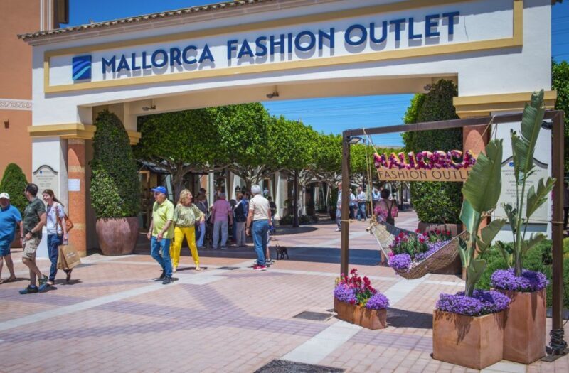Mallorca: Fashion Outlet Shopping Excursion by Bus - Practical Details and Tips