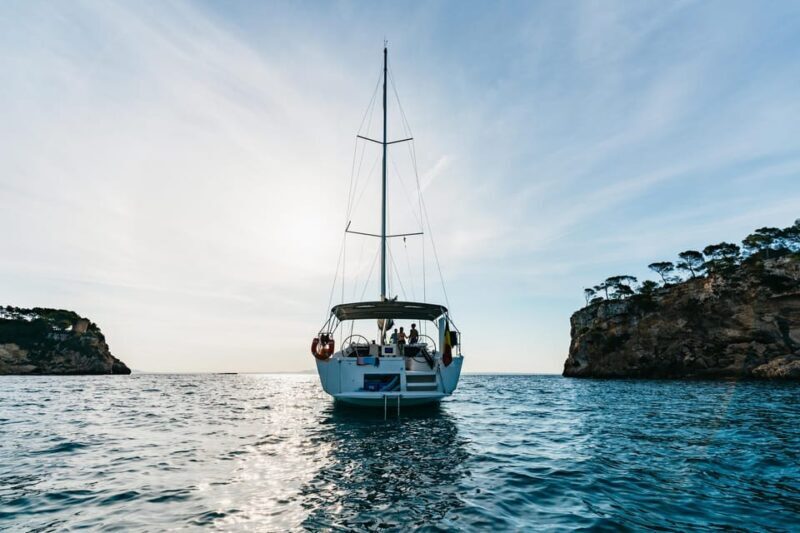 Mallorca: Midday or Sunset Sailing with Snacks and Open Bar - Who Should Book This Tour?