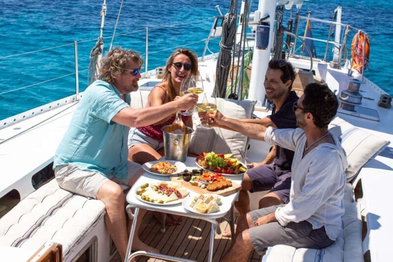 Mallorca: Palma Bay Cruise on a Magnificent 72-feet Sailboat - Key Points