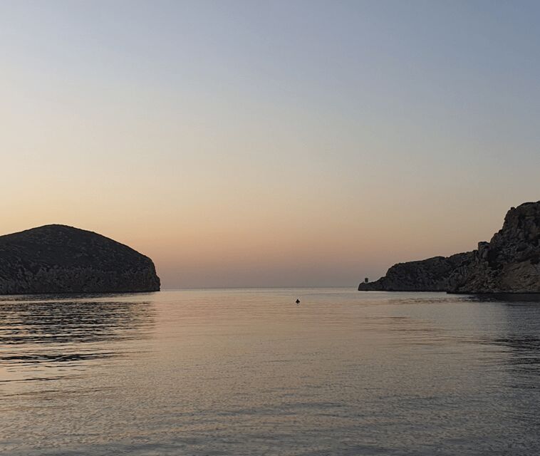 Mallorca: Sunset Pizza boat tour Andratx - Dragonera + Snorkeling - Key Points