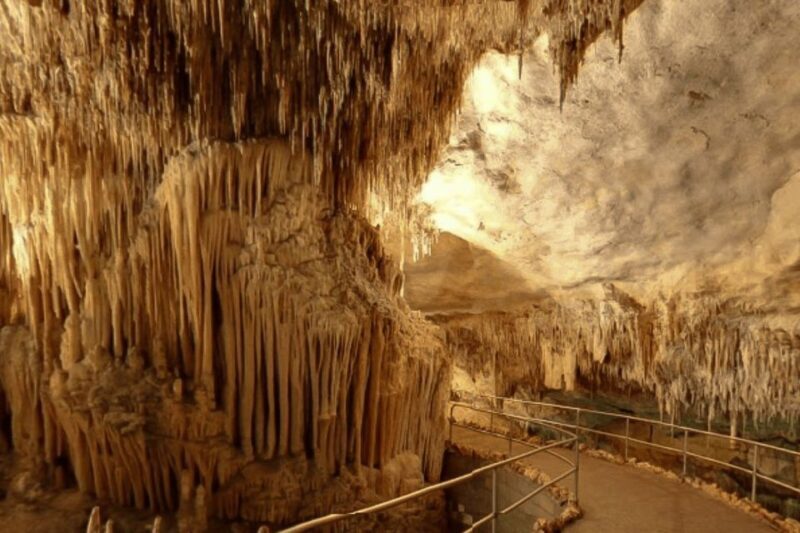 Mallorca: Ticket for Caves of Drach with Pickup Service - The Itinerary: A Thoughtfully Designed Journey