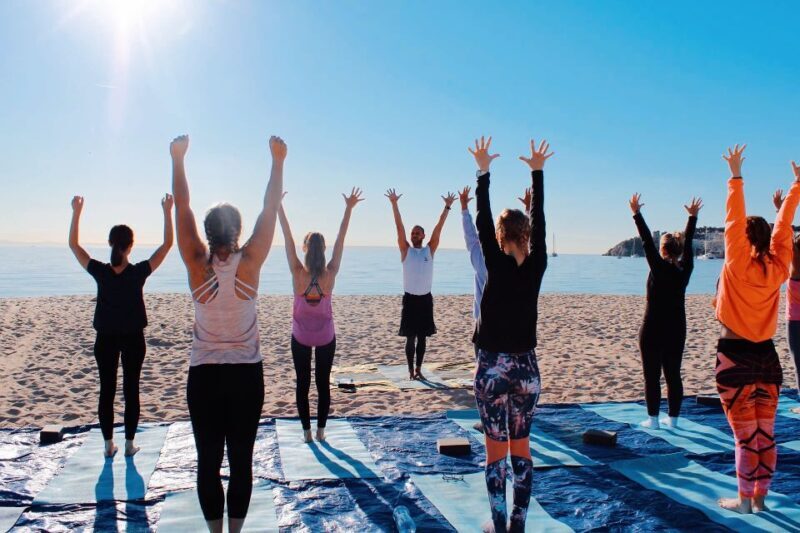 Mallorca: Yoga and Brunch on Palmanova Beach - Practical Details and Considerations