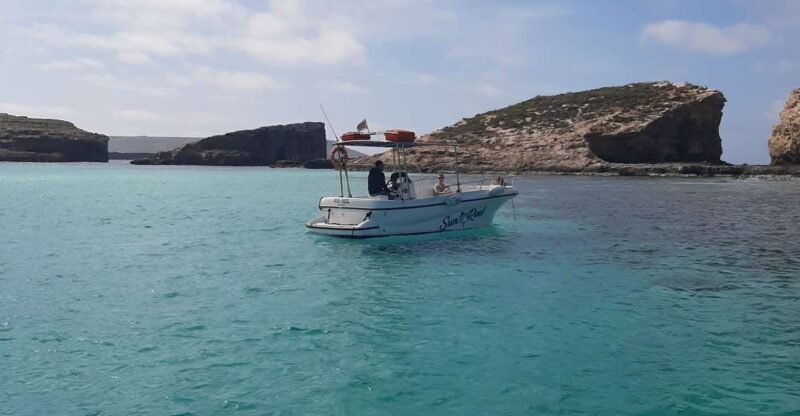 Malta: Blue Lagoon and Comino Island tour - Malta: Blue Lagoon and Comino Island Tour – An Authentic and Intimate Experience