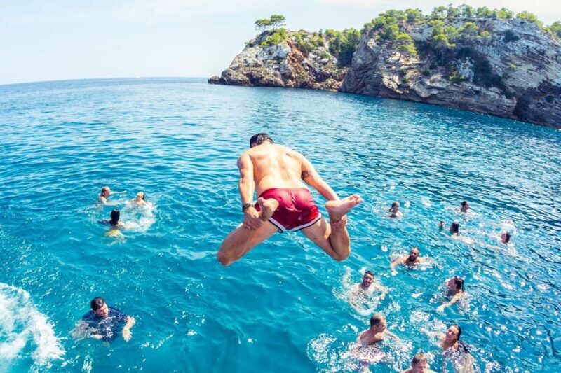 Malta: Boat Party + Watersport+ Comino+ OpenBar ALL INCLUDED - The Itinerary Breakdown: What to Expect