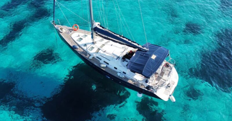 Malta Gozo Comino: Full Day Sailing Charter - Key Points