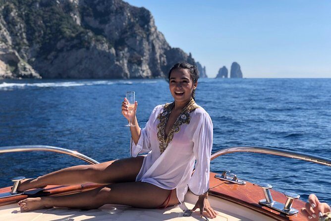 Mamma Mia Boat Experience! - Exploring the Details of the Mamma Mia Boat Experience