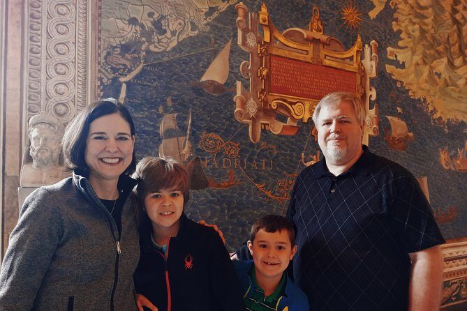 Mamma Mia! Skip-the-Line Vatican & Sistine Chapel Tour w Kid-Friendly Activities - Key Points