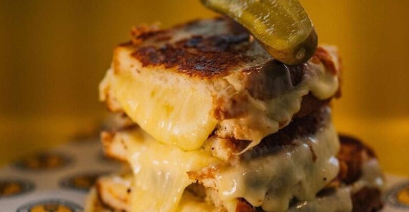Manchester: Guided Cheese Crawl with Tastings - How the Tour Unfolds: A Step-by-Step Breakdown