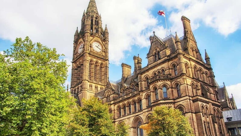Manchester: Highlights & Hidden Gems Private Walking Tour - The Experience in Detail: What You Can Expect