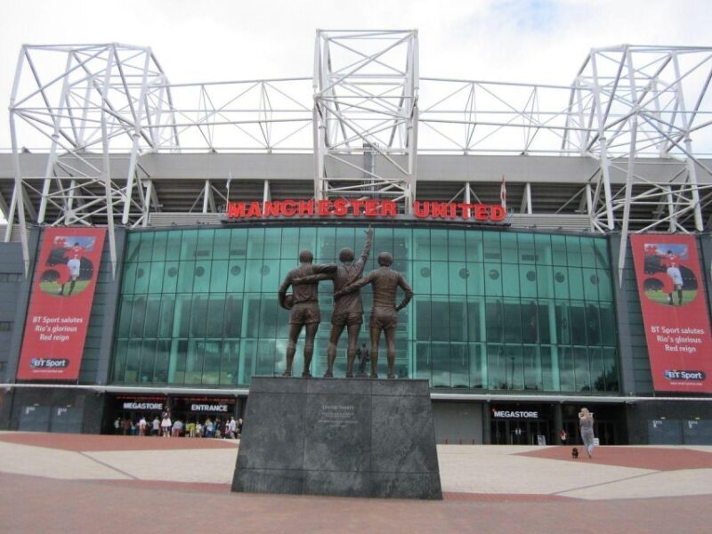 Manchester Private Guided Walking Tour - Key Points
