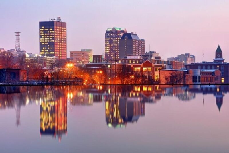 Manchester: Sightseeing Walking Custom Tour with a Guide - A Detailed Look at the Itinerary