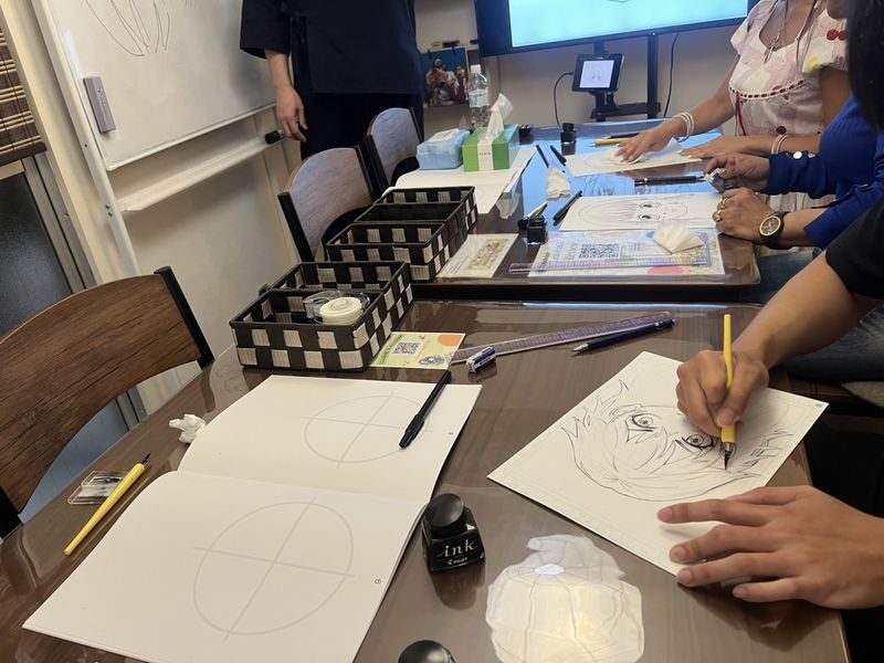Manga Creation Experience with a Pro Artist (Ikebukuro) - Making a travel memory into a manga