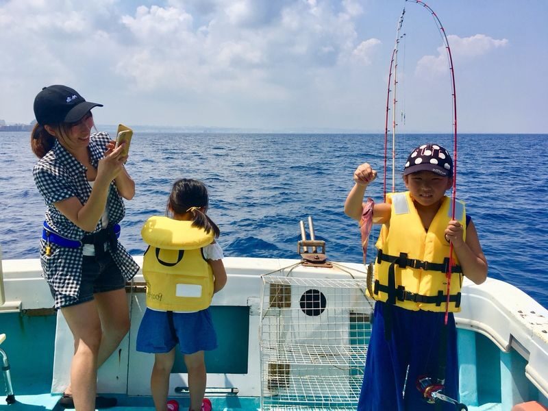 Mangrove Kayaking and Fishing Experience in Okinawa - Price and What Makes It Worthwhile