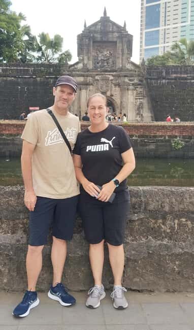 Manila: Intramuros, Old and New - Contrasts: From Intramuros to Makati