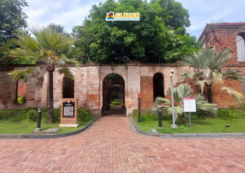 Manila: Old and New City Tour with Rizal Park - Who Should Consider This Tour?