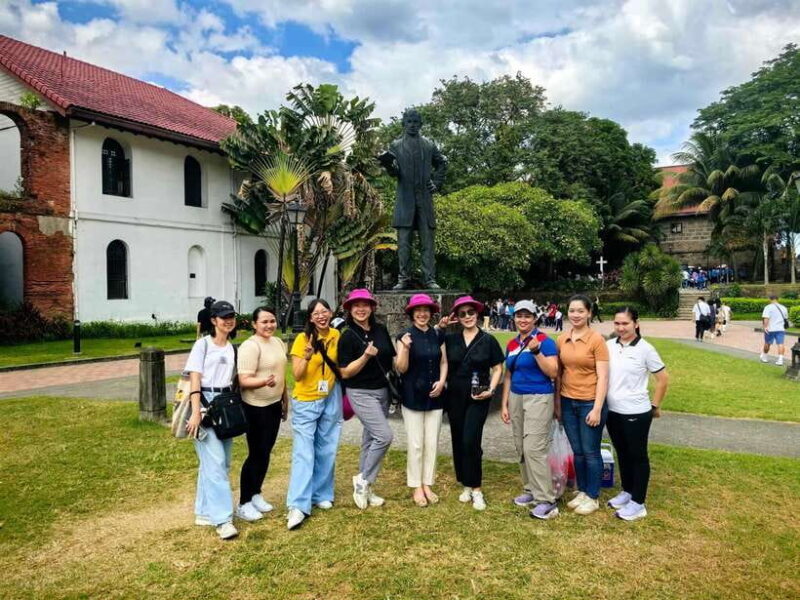Manila: Old Manila Intramuros Area Walking Tour - Casa Manila: Step Back into the 19th Century