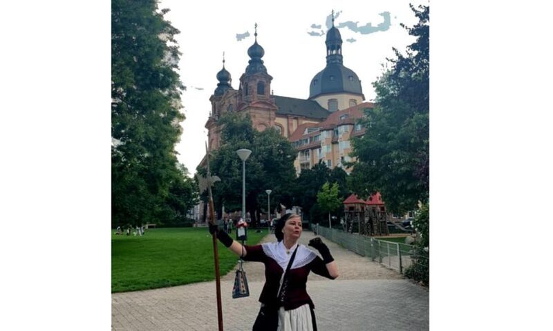 Mannheim: Public night watchman tour with night watchwoman Marie - FAQ