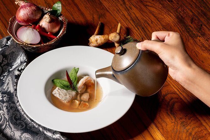 Manohra Cruise Luxury Dining - Who Should Consider This Tour?