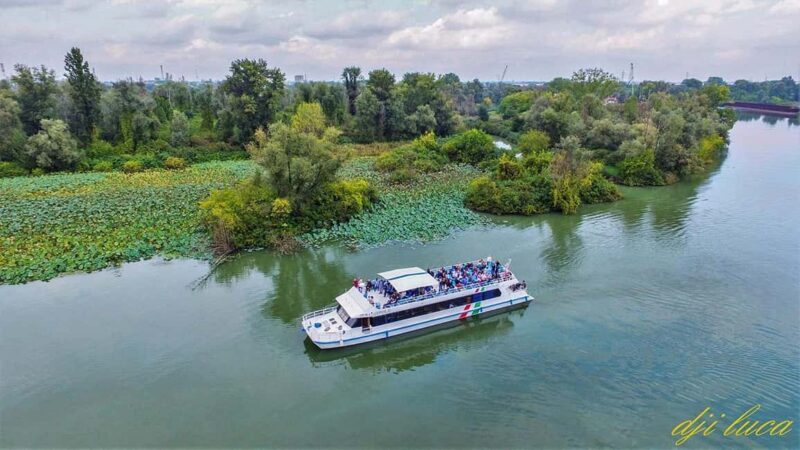 Mantua: Guided Panoramic Boat Tour "City, Lakes, and Natural Park" - FAQ