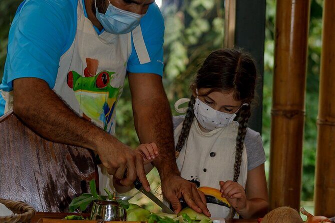 Manuel Antonio Local Cooking Class with Botanical Garden Tour - Experience the Heart of Costa Rica in Manuel Antonio: Cooking, Gardens, and Local Flavors