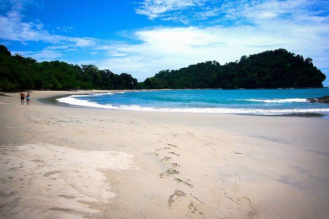 Manuel Antonio Park Nature Guided Tour with a Nature Specialist - FAQ