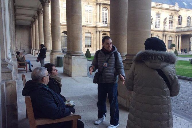 Marais District 2-Hour Private Walking Tour in Paris - Value and Practicalities