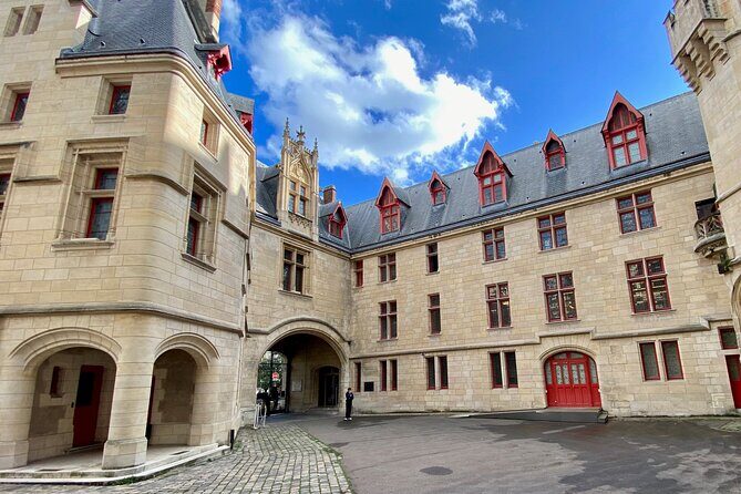 Marais HiddenTreasures, audioguided walking tour - FAQ
