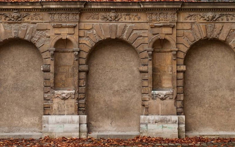 Marais Semi Private Walking Tour - What Makes This Tour Stand Out
