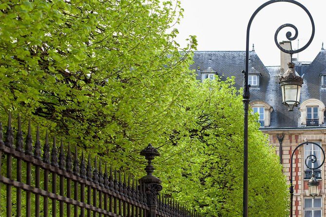 Marais semi private walking tour - An Authentic Walk through Paris’s Marais