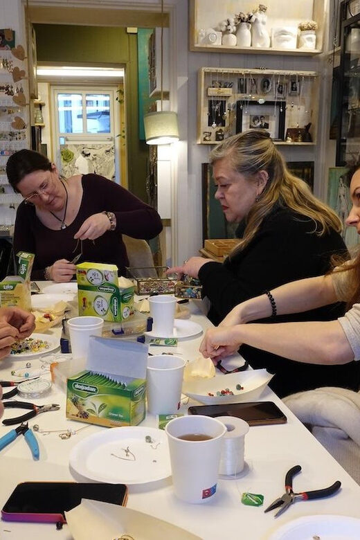 Maral Kunst : Jewelry Bar Experience (Jewelry Making) - Key Points