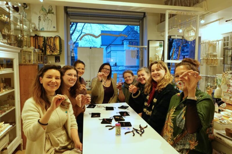 Maral Kunst : Jewelry Bar Experience (Jewelry Making) - An In-Depth Look at the Jewelry Bar Experience