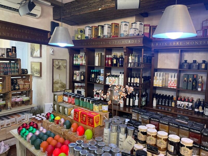 Marbella: Guided Bike Tour with Tapas Tasting and Drinks - Who Should Consider This Tour?