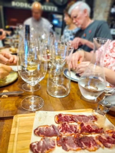 Marbella: Hidden Taverns, Tapas & Wine in the Old Town - Authentic, Informative, and Delightful — Who Is This Tour For?