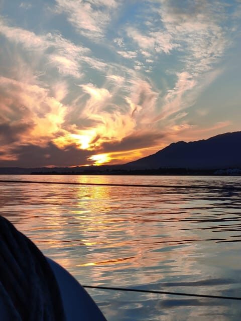 Marbella: Private sailing tour with drink and snack ,3 hour - Who will love this experience?
