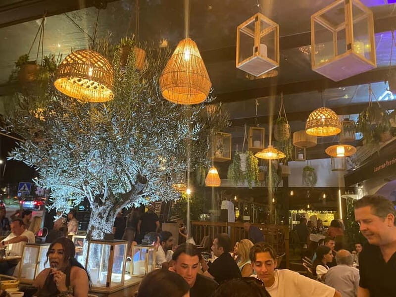 Marbella: Puerto Banús club tour including drinks and three clubs - FAQ