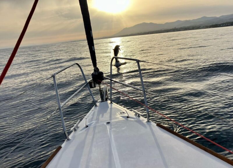 Marbella: sunset sailboat trip Drinks-Snacks,2 hour - Who Should Consider This Tour?