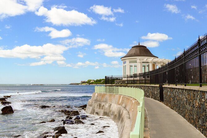 Marble House,The Breakers&Downtown Newport 1-Day Tour - Experience the Elegance of Newport on a Day Trip from Boston