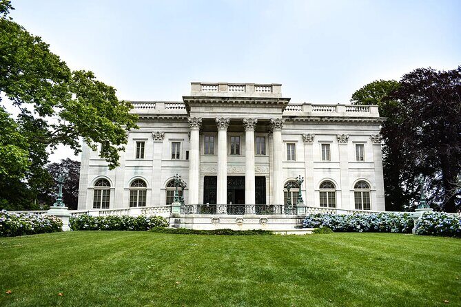 Marble House,The Breakers&Downtown Newport 1-Day Tour - The Sum Up