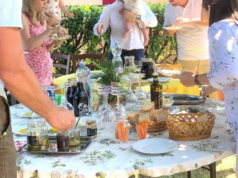 Maremma: Oil tasting with an aperitif of typical products - Key Points