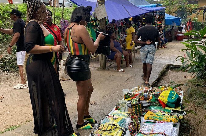 Margaritaville Hipstrip & Bamboo Rafting with Limestone massage - FAQ